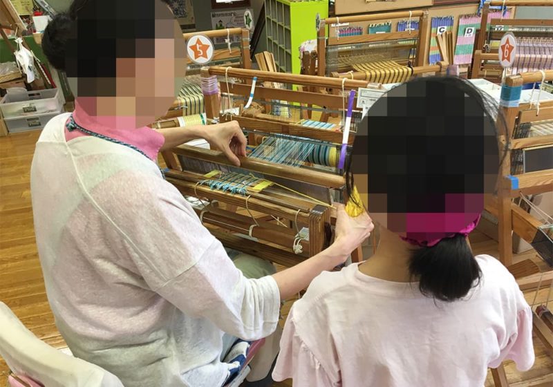 先生に教えてもらっている所